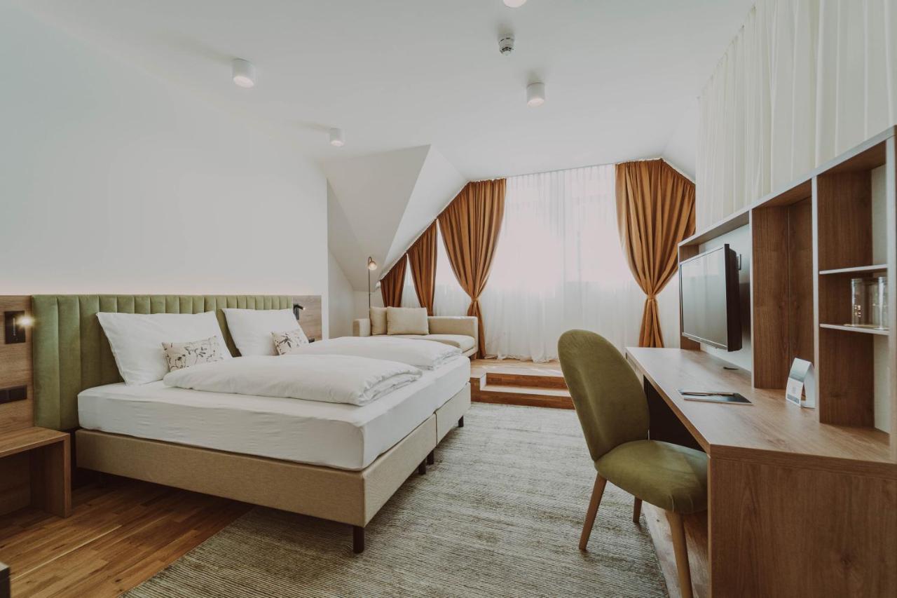 Burghotel Schlaining Stadtschlaining Esterno foto